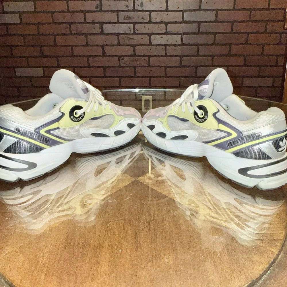 Women's Adidas Astir Sneakers GZ1637 White/Pink/Yellow Size 9
